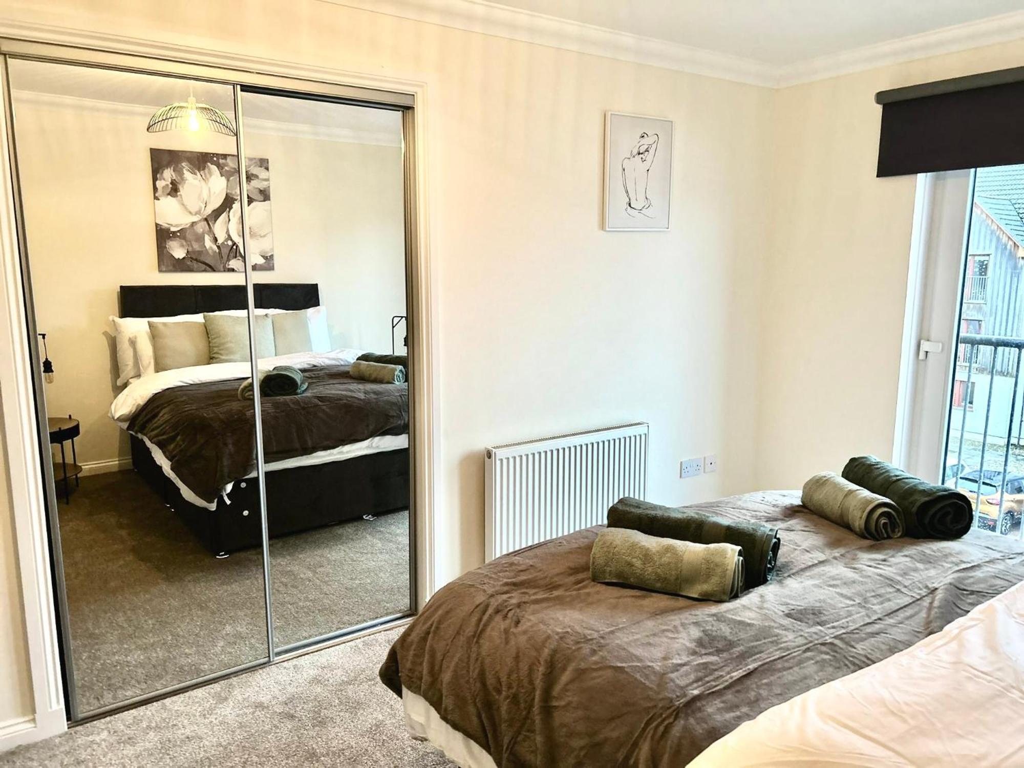 Central Cosy Riverview Apartment 2 Bed, 2 Bath, Free Parking / Wifi Inverness Dış mekan fotoğraf